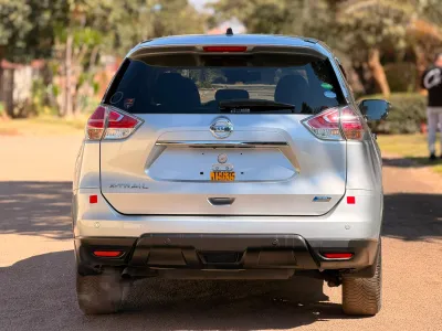 2016 Nissan X-Trail White SUV