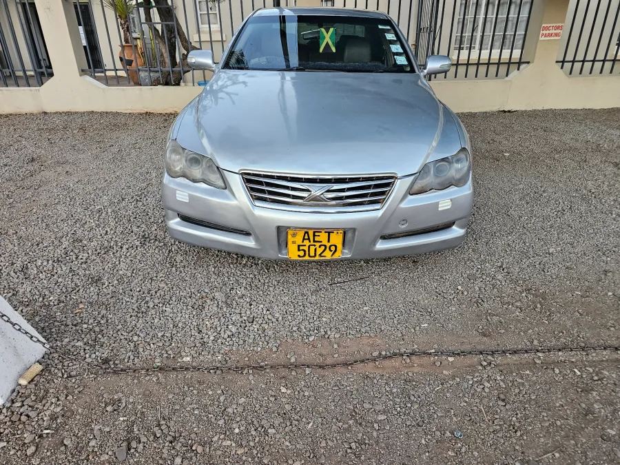 Toyota Mark X 2013, Silver, 42,530 km