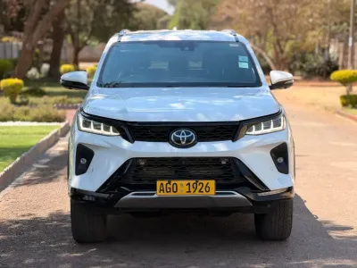 2023 Toyota Fortuner 2.8 GD-6 VX Automatic - White, 64,000 km