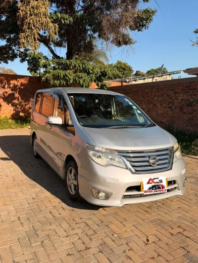2016 Nissan Serena Hybrid 