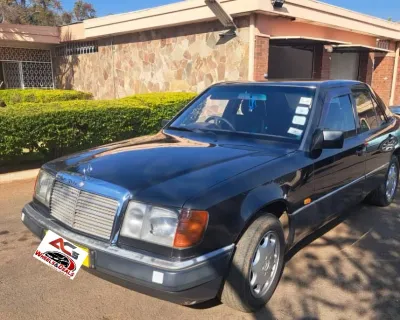 1991 Mercedes 320e