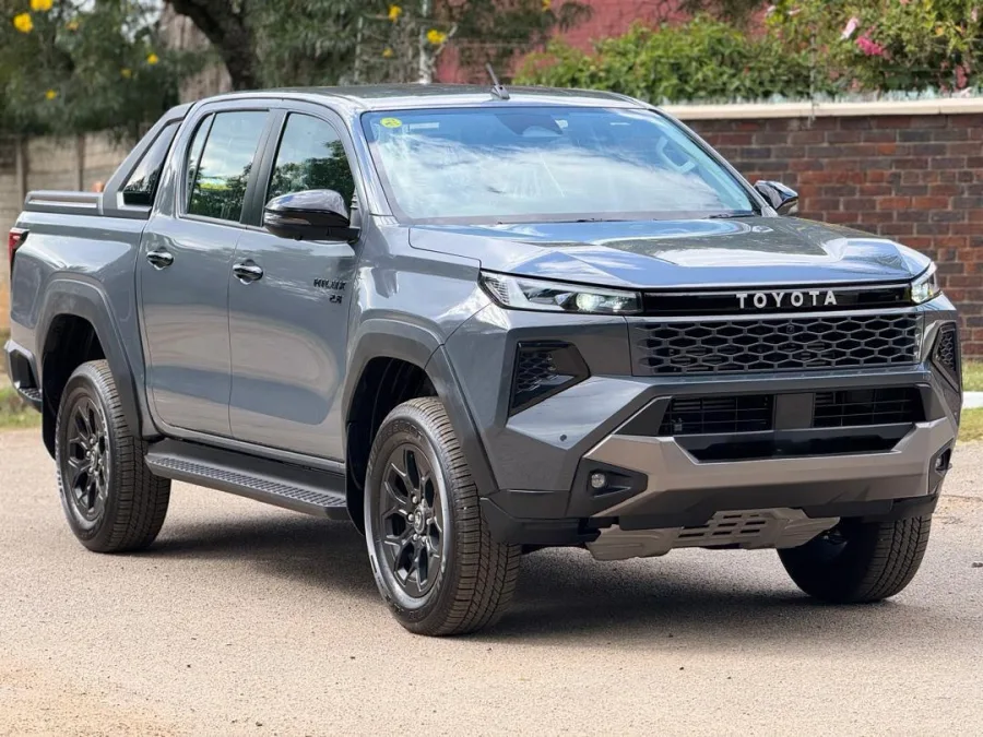2026 TOYOTA TRAVO OVERLAND PLUS | AUTO 4X4 | 2.8L DIESEL | 500NM | DELIVERY MILEAGE | MULTI TERRAIN SELECT | DIGITAL CLUSTER