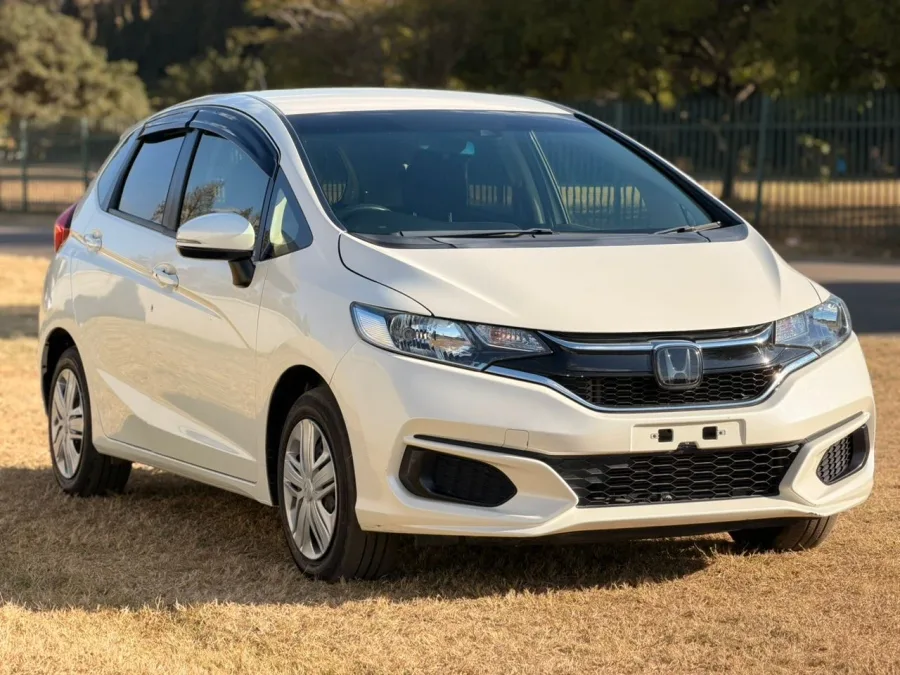 2018 Honda Fit 1.3 litre, 88,000 km, duty paid