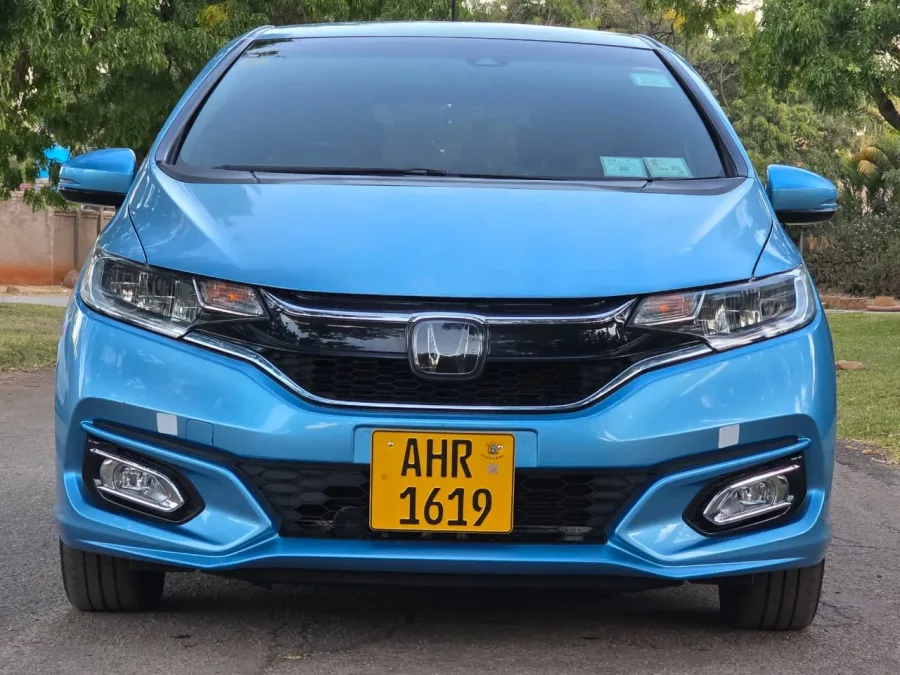 Honda Fit GP5 Hybrid 2018 – Recent Import, Low Mileage