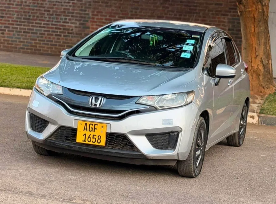 Honda Fit 2015, 112,000 km, clean condition