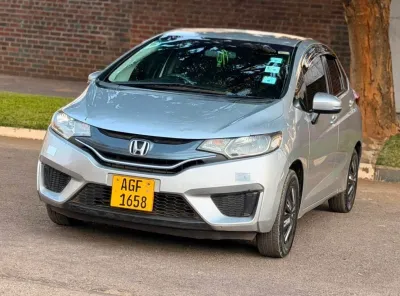 Honda Fit 2015, 112,000 km, clean condition