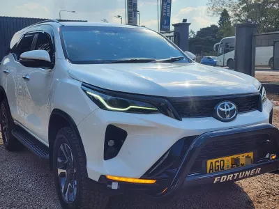 Toyota Fortuner GD6 2.4L 4x4 Automatic, 2023, 40 000 km