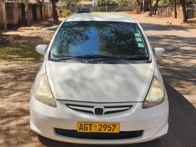 Honda Fit Hatchback 2006 Automatic – 130,000 km – Sound Engine & Suspension