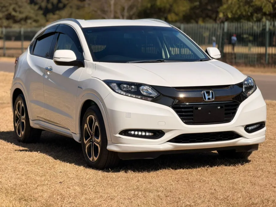 Honda Vezel Hybrid 2018 Automatic, Recent Import