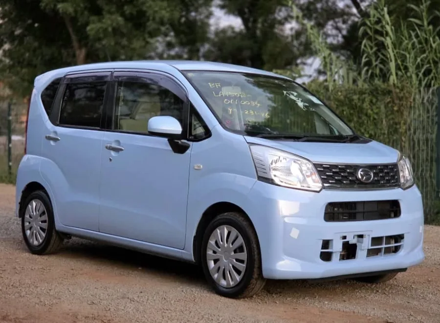 2016 Daihatsu Move – practical city car, 109,000 km