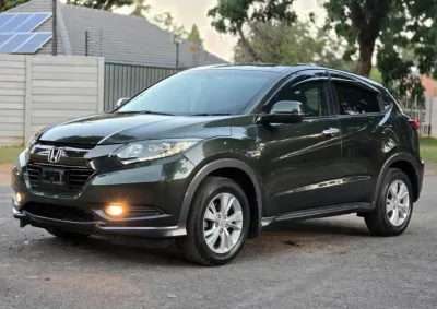 2016 Honda Vezel Hybrid — 78,000 km, automatic, well-maintained SUV
