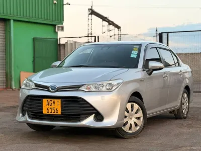 2016 Toyota Corolla Axio Hybrid 1.5 Automatic