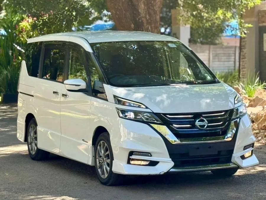 2016 Nissan Serena S-Hybrid 2.0L Petrol – 7-seater Van, 49,000 km