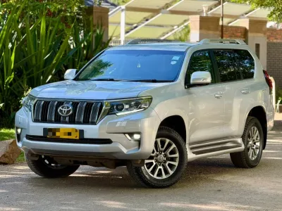 2020 Toyota Land Cruiser Prado VXL 4x4 | Turbo-Diesel | 75,000 km