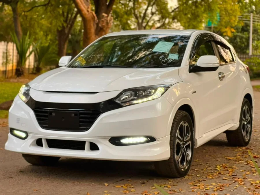 2017 Honda Vezel Hybrid 1.5L Automatic – Mugen Styling