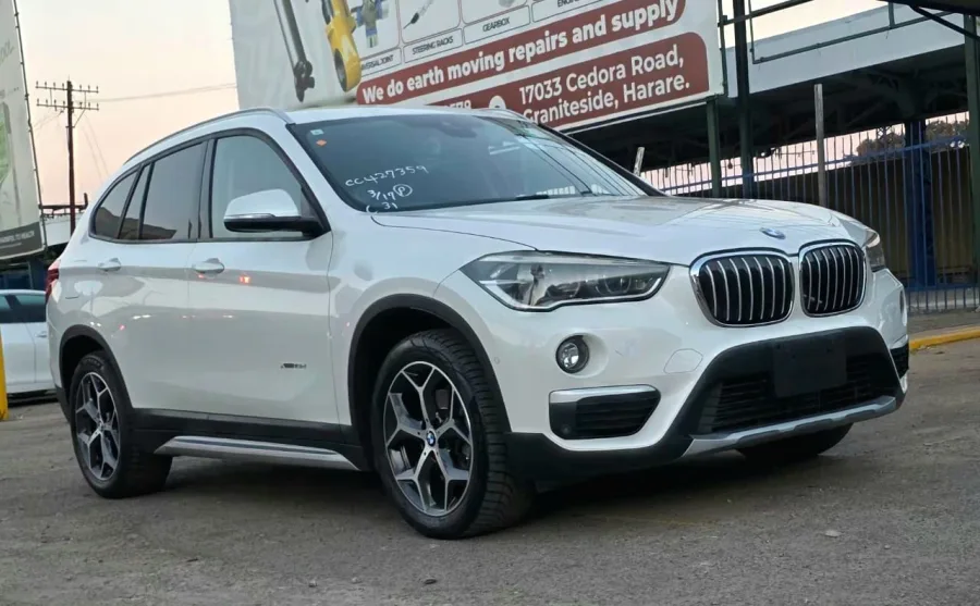 2017 BMW X1 XDrive 18d — diesel SUV with leather interior