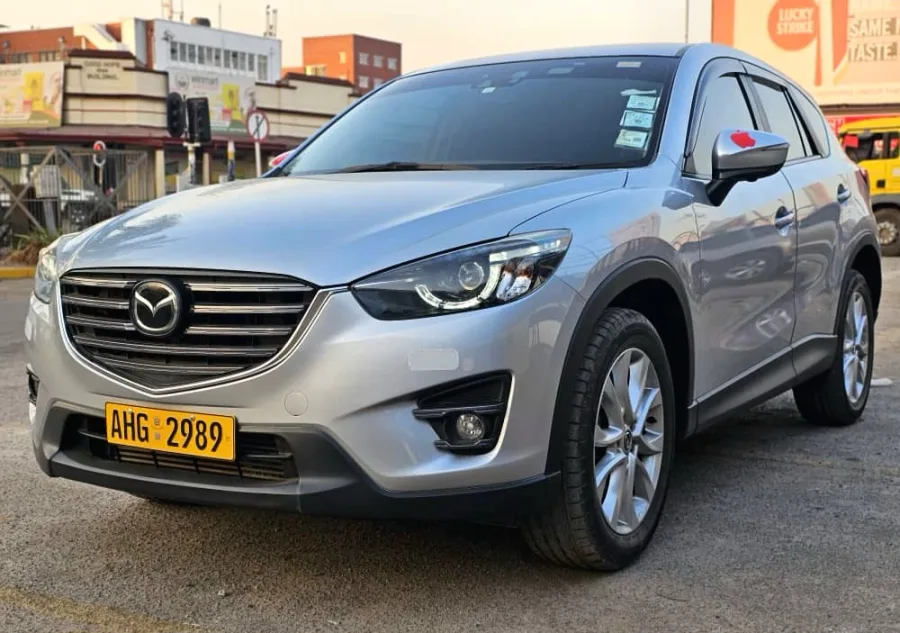 2017 Mazda CX-5 Skyactiv-D 2.2L Diesel SUV, 96,000 km