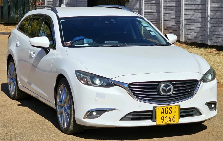 2017 Mazda Atenza Skyactiv-D 2.2 Turbodiesel 96,000 km