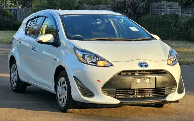 2019 Toyota Aqua Hybrid 1.5 petrol automatic