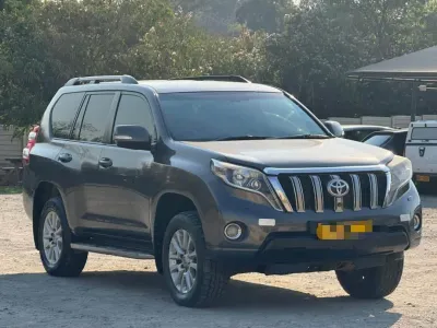 2016 Toyota Land Cruiser Prado 3-Door? No — Prado SUV, 141,000 km, USD 42,000