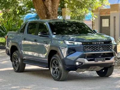 2026 Toyota Hilux Overland – Automatic 4x4, Brand-New