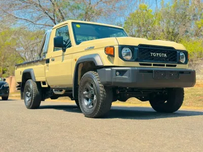 Toyota LandCruiser 79 Series Single Cab 4x4 Diesel, 2025
