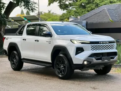 Toyota Hilux Overland 2026 4x4 Double Cab Pickup