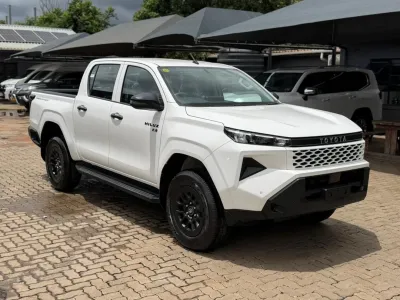 2026 Toyota Hilux Prerunner 4x4 Automatic