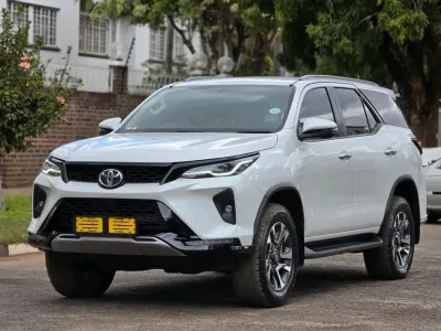 Toyota Fortuner 2.4GD6 - 2024, 3,250 km, Automatic