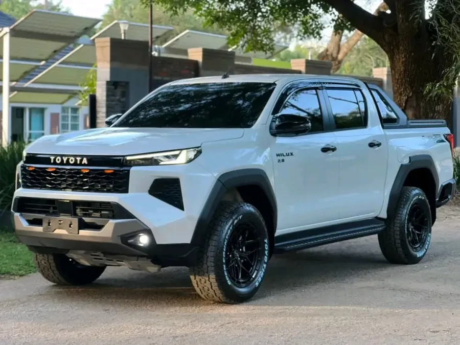 2026 Toyota Hilux Overland 4x4 Double Cab Pickup