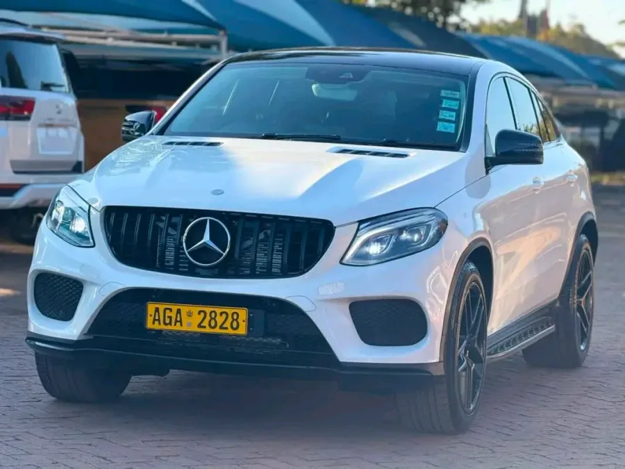 Mercedes-Benz GLE 350d 2016, 143,000 km