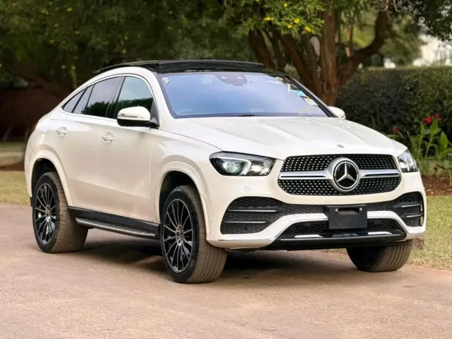 Mercedes-Benz GLE 400d Coupe 2022, 18 000 km