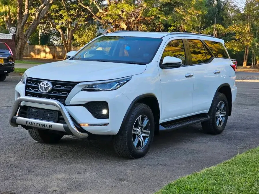 Toyota Fortuner 2.4GD6 4x4 SUV – 7-seater, recent import, 74,000 km