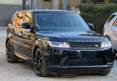 Range Rover Sport HSE V6 Diesel 2017 – 85,000 km