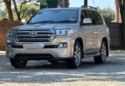 Toyota Land Cruiser Prado VXR V8 4x4 Diesel 2016
