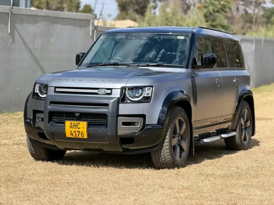 Land Rover Defender D300 X Dynamic 2024 Automatic 4x4