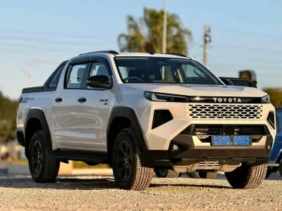Toyota Hilux Travo Overland 4x4 2.8 Biturbo Automatic