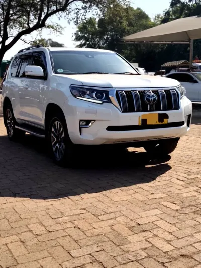 Toyota Land Cruiser Prado TZG 2.8L Diesel, 2021, 25 504 km