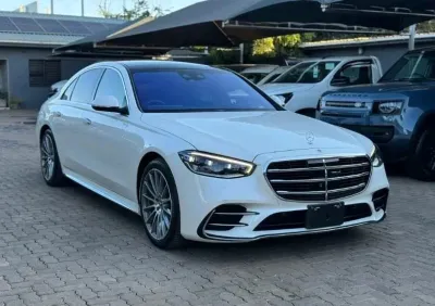 Mercedes-Benz S400d 4Matic Diesel Sedan 2022 — Panoramic Roof, Leather Interior
