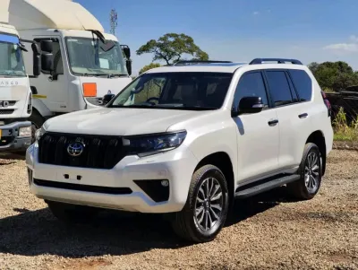 Toyota Land Cruiser Prado TX 2023 4x4 Diesel 7-Seater
