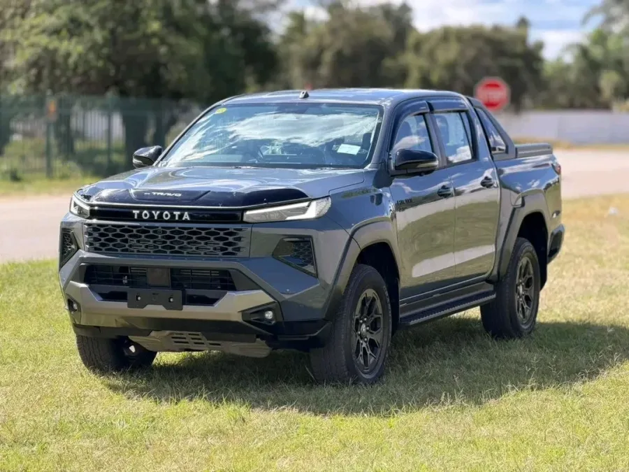Toyota Hilux Travo Overland Plus 2026 – brand-new double-cab 4x4 with 2.8L turbo diesel