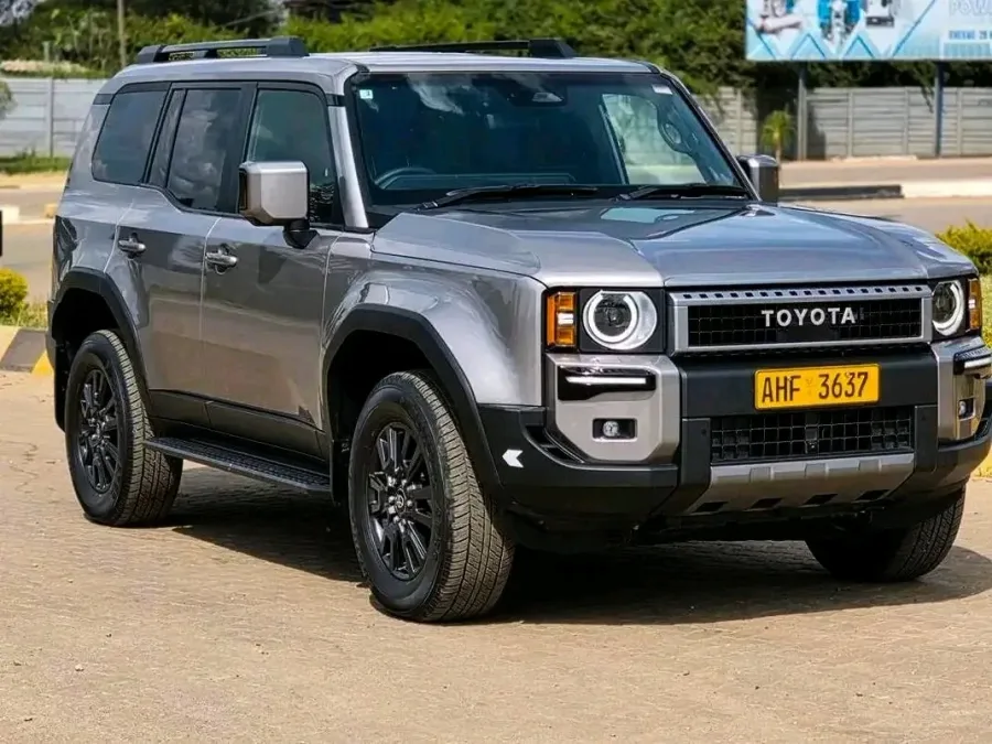 2025 Toyota Land Cruiser Prado J250, 100 km, Silver