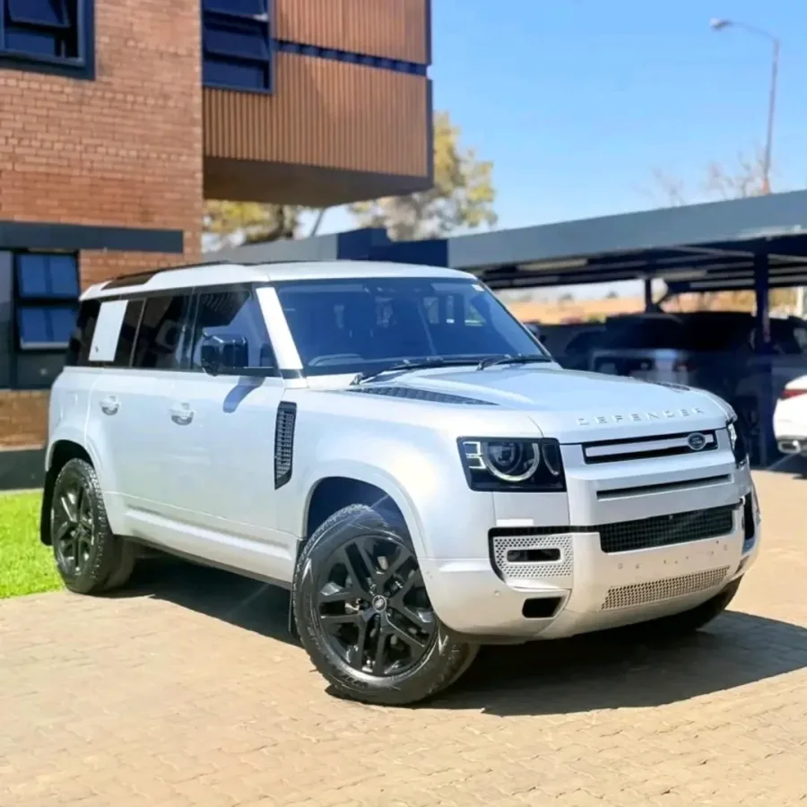 2021 Land Rover Defender 110, 44,000 km, diesel, dual-range 4x4