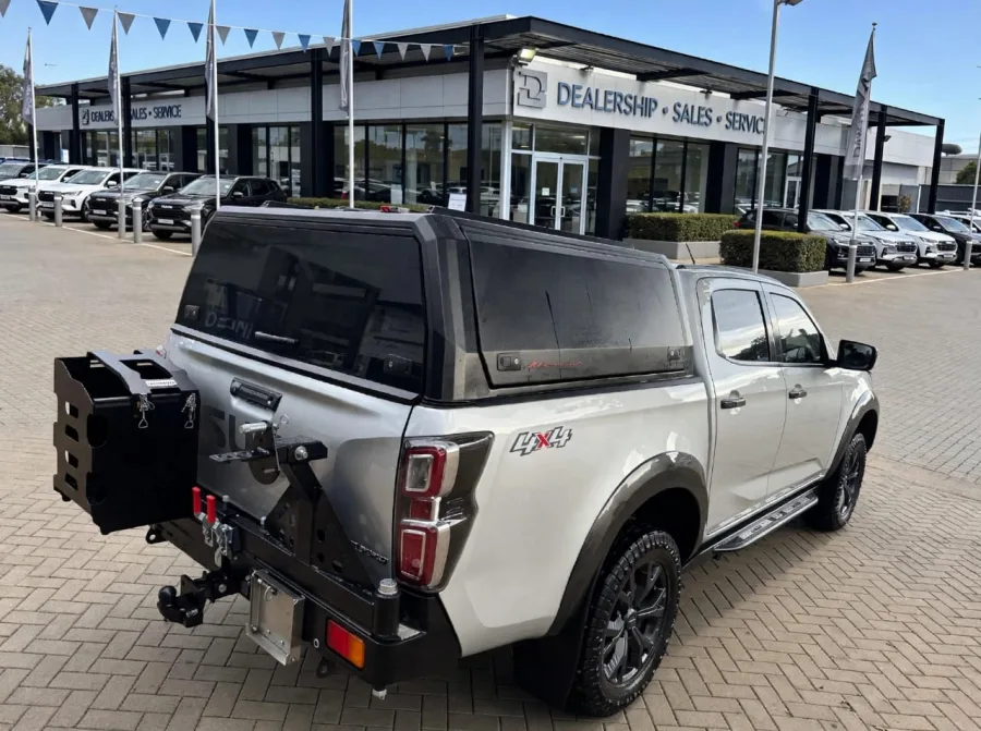 2023 Isuzu D-Max 4x4 Double Cab Pickup