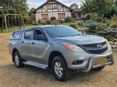 Mazda BT-50 2014 Double Cab Pickup, Manual, 140,000 km