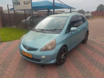2010 Honda Fit GD1 Automatic - 195,000 km
