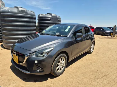 2016 Mazda Demio Skyactiv Automatic, 30,000 km