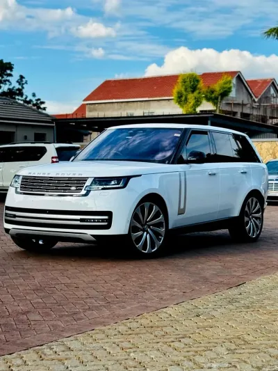 2025 Range Rover Autobiography SE – Delivery Mileage, Full Spec
