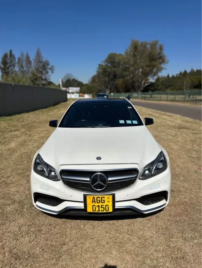 2014 Mercedes-Benz E63 AMG – 5.5L V8 Biturbo, 65,000 km