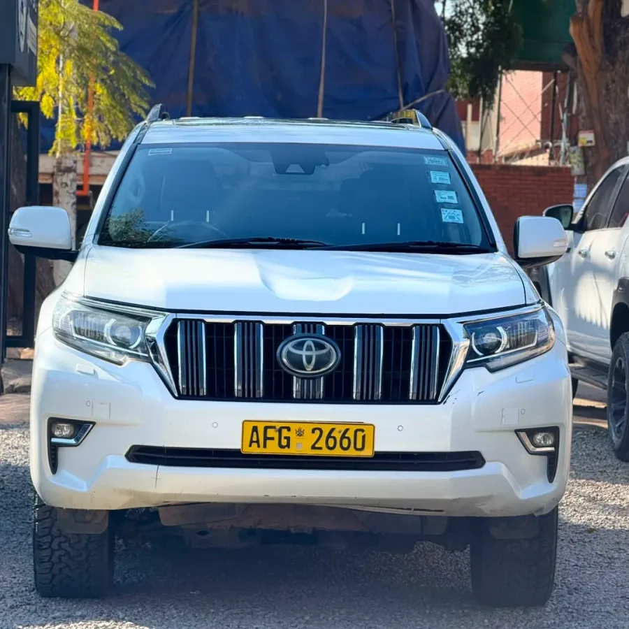 2021 Toyota Land Cruiser Prado TZG 2.8L Turbo Diesel, 67,000 km, 7-Seater